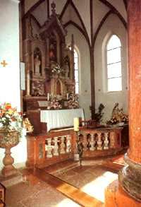 Altarbereich Pfarrkirche Adnet - Quelle: Heimatbuch Adnet